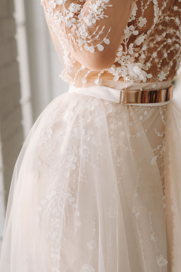 Luxe bruidsjurk bij Charmé Bridal in Utrecht